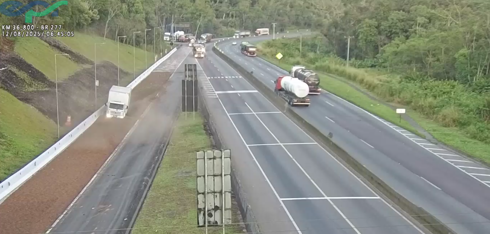 Área de escape da BR-277 salva 100ª vida