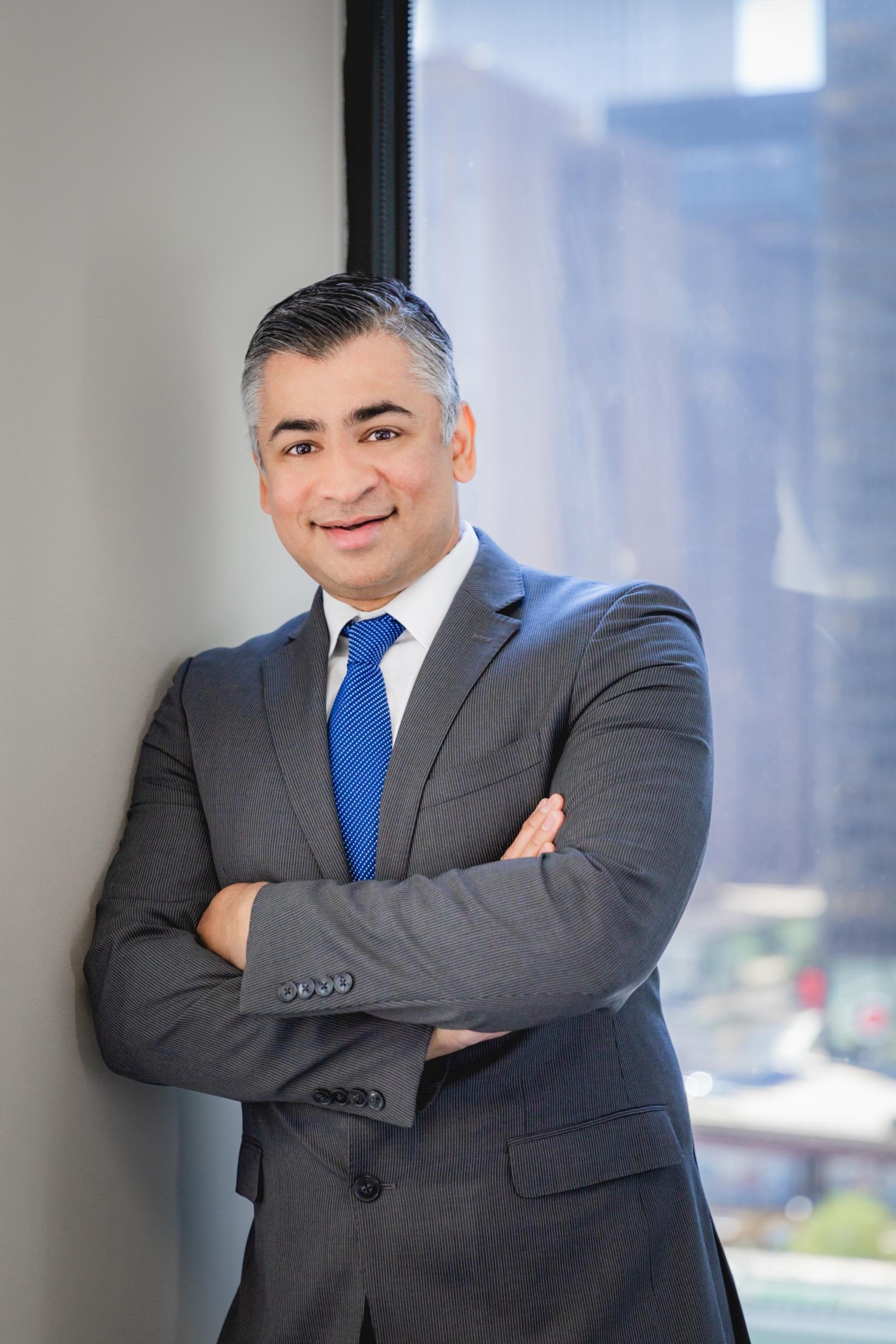 Planejando férias nos EUA? Nova taxa de visto de US$ 250 começa em outubro e pode encarecer viagens de fim de ano