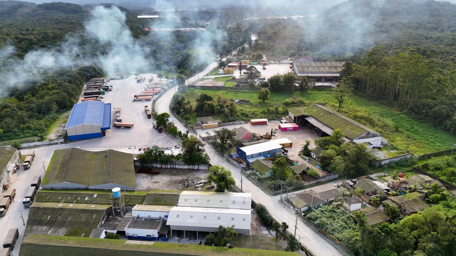 Guto Silva anuncia duplicação da Av. Atílio Fontana e revitalização de via histórica em Paranaguá Paranaguá terá avenida duplicada