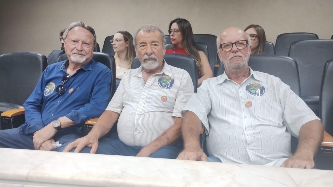 ​Lideranças de Pontal do Paraná e Ilha do Mel prestigiam celebração dos 172 anos da Emancipação Política do Estado