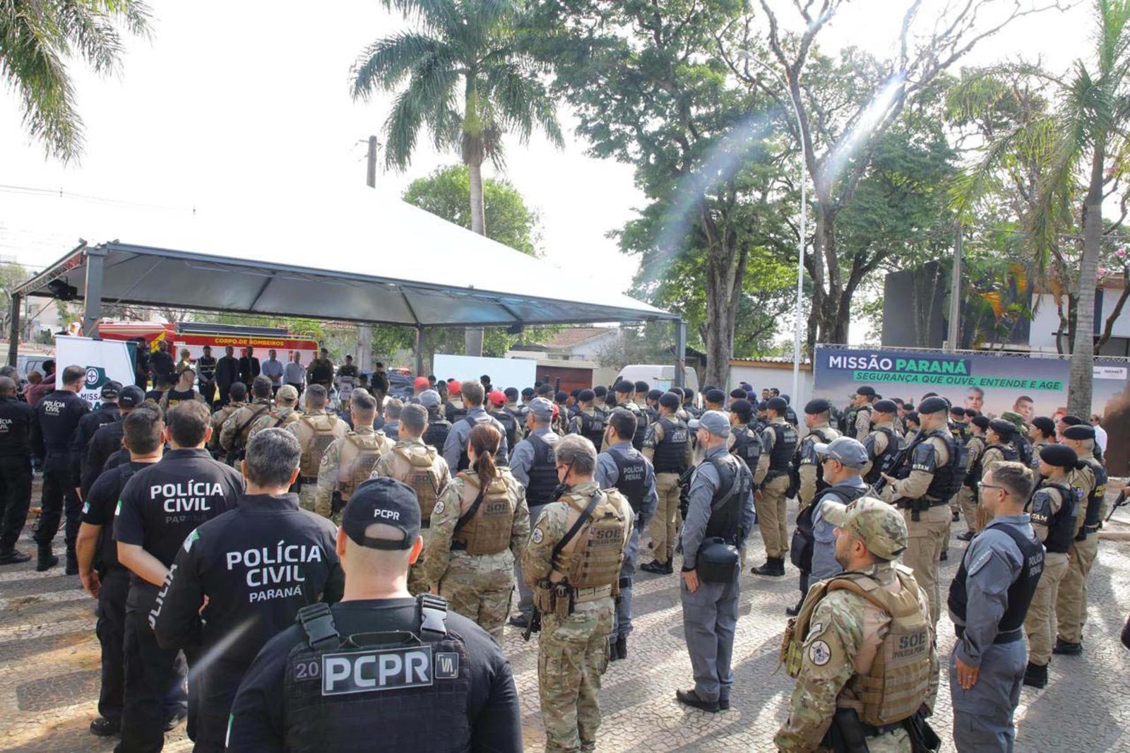 Perto da população: Missão Paraná IV leva forças de segurança ao Litoral