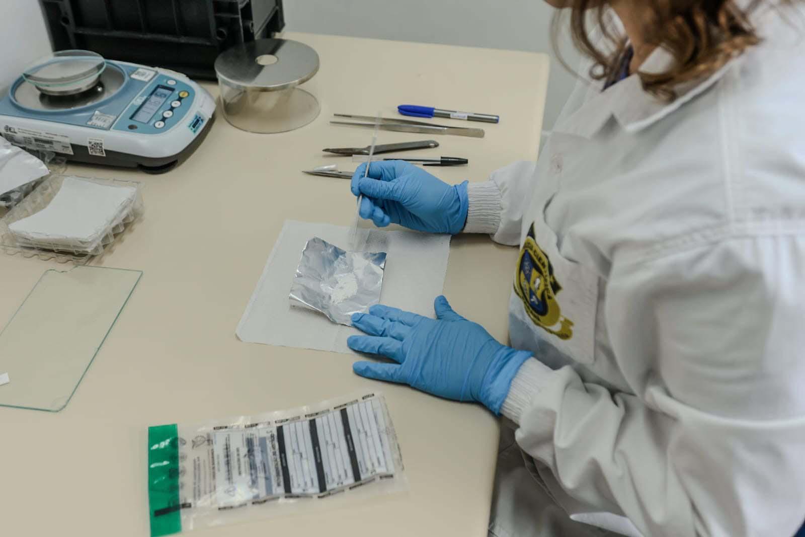 Polícia Científica do Paraná reforça estrutura para análise de drogas apreendidas