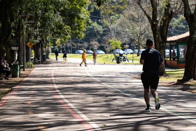 Temperaturas voltam a subir e novo sistema de baixa pressão traz chuvas isoladas ao Paraná