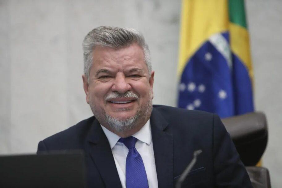Delegado Jacovós renuncia ao cargo de 2º vice-presidente da Alep
