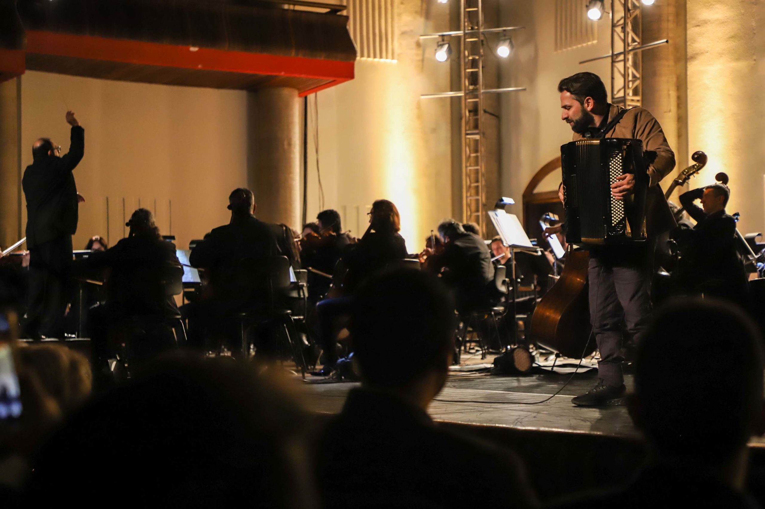 Grande Auditório do Canal da Música retoma as atividades em noite de gala